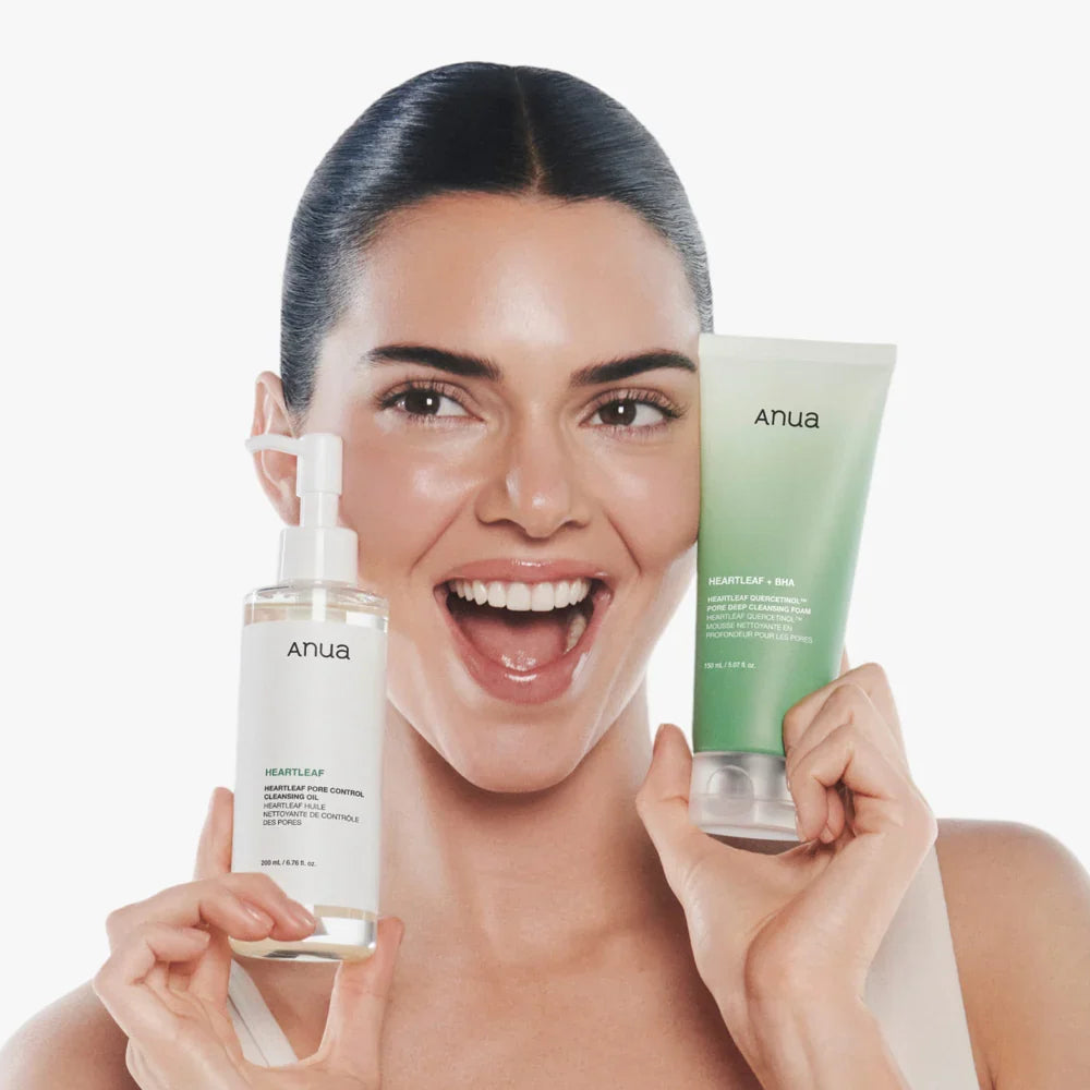 ANUA Heartleaf Quercetinol Pore Deep Cleansing Foam — removes sebum, makeup residue and impurities
